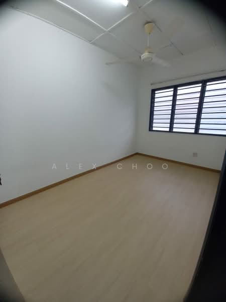 2-storey Terraced House for Sale in Taman Lestari Putra (Seri Kembangan) - Alex Choo - Interior - PropertyGuru.com.my