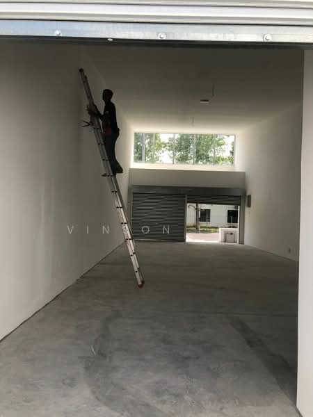 Shop for Sale in Bandar Tasik Kesuma (Beranang) - Vinson Lai - Interior - PropertyGuru.com.my
