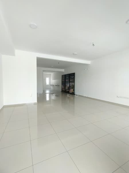 Rumah Teres 2 Tingkat untuk Dijual di Bandar Sri Sendayan (Negeri Sembilan) - Jess Kong - Living Room - PropertyGuru.com.my