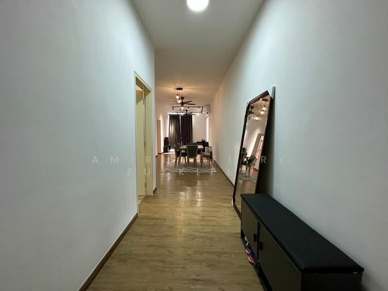Condominium for Sale at Lakefront Homes - Amirul Fikry Zulkifly - Corridor - PropertyGuru.com.my