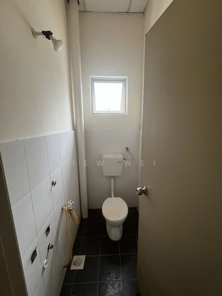 Pejabat untuk Disewa di Taman Lestari Putra (Seri Kembangan) - Wei Liew - PropertyGuru.com.my