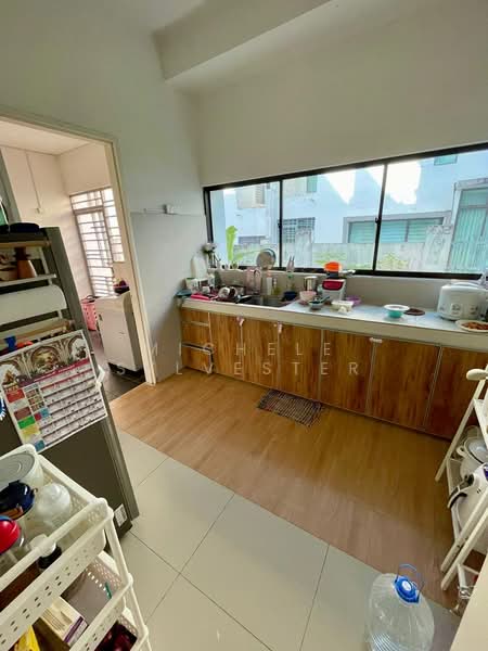 Rumah Kluster untuk Dijual di Kota Masai (Pasir Gudang) - Michele Sylvester - Kitchen - PropertyGuru.com.my