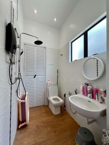 Semi-Detached House for Sale in Panorama Lapangan Perdana (Ipoh) - Gary Tang - Bathroom - PropertyGuru.com.my