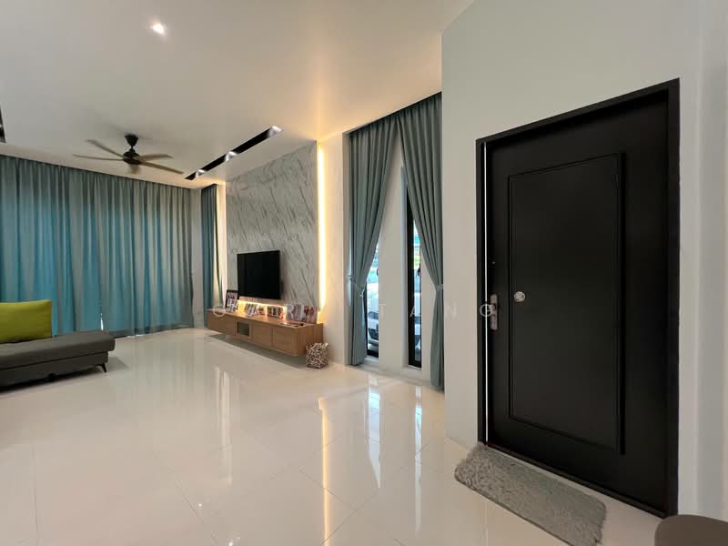 Semi-Detached House for Sale in Panorama Lapangan Perdana (Ipoh) - Gary Tang - Living Room - PropertyGuru.com.my