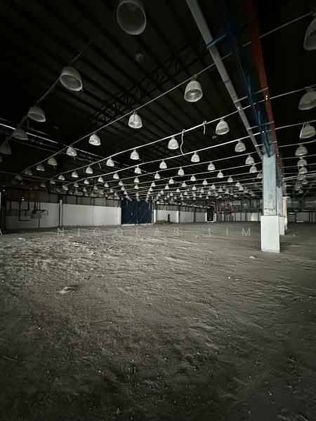 Warehouse for Rent in Taman Perindustrian Usj 1 (Subang Jaya) - Nicolas Lim - Interior - PropertyGuru.com.my