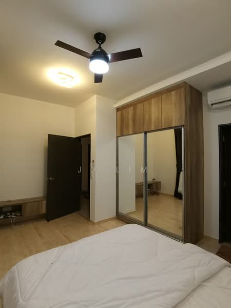 Kondominium untuk Disewa di The Henge - JJ Lim - Bedroom - PropertyGuru.com.my