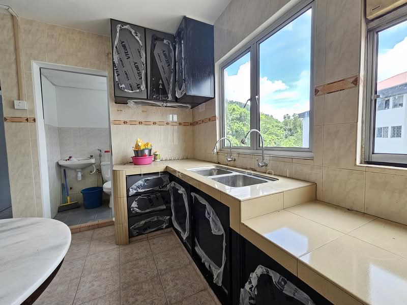 Kondominium untuk Dijual di Ketumbar Heights - Jeffrey Ooi - Kitchen - PropertyGuru.com.my