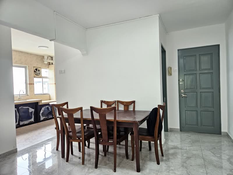 Kondominium untuk Dijual di Ketumbar Heights - Jeffrey Ooi - Dining Room - PropertyGuru.com.my