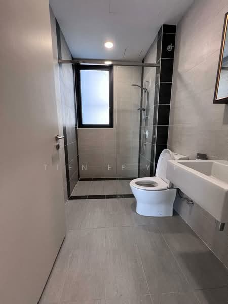 Service Residence for Sale at Sunway Serene - Tien Ee Yap - Bathroom - PropertyGuru.com.my