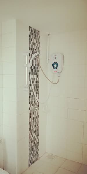 Servis Apartment untuk Disewa di Greenfield Regency - Karen Wong - Bathroom - PropertyGuru.com.my
