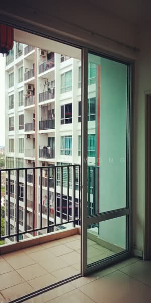 Servis Apartment untuk Disewa di Greenfield Regency - Karen Wong - Balcony - PropertyGuru.com.my