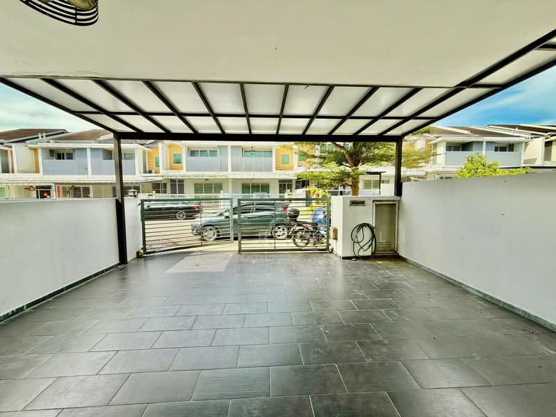 Rumah Teres 3 Tingkat untuk Dijual di Kajang (Selangor) - Aizuddin Ali - Exterior - PropertyGuru.com.my