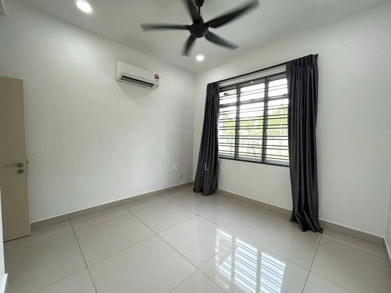 Semi-Detached House for Sale in Taman Nusa Idaman (Iskandar Puteri (Nusajaya)) - Max Loh - Bedroom - PropertyGuru.com.my