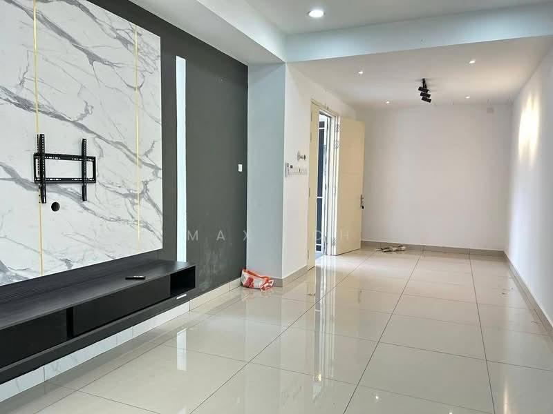 Semi-Detached House for Sale in Taman Nusa Idaman (Iskandar Puteri (Nusajaya)) - Max Loh - Living Room - PropertyGuru.com.my