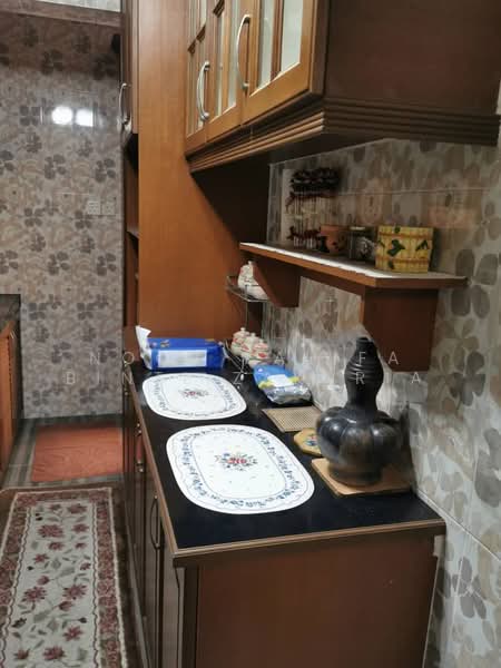 Pangsapuri untuk Disewa di PPR Lembah Subang 2 - Noor Zalifa Binti Zakaria - Kitchen - PropertyGuru.com.my
