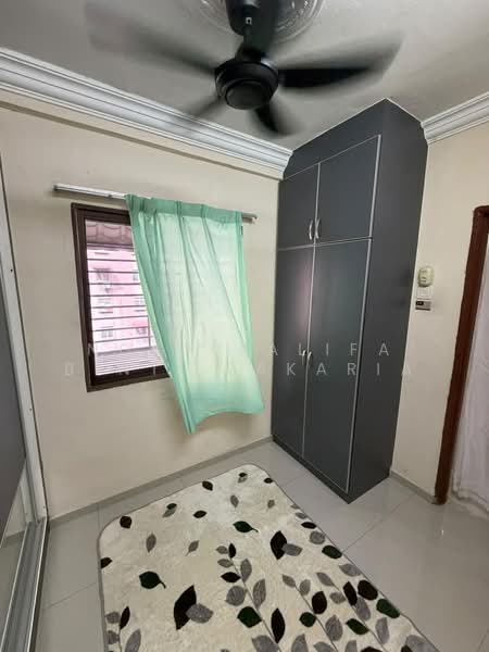 Apartment for Rent at PPR Lembah Subang 2 - Noor Zalifa Binti Zakaria - Bedroom - PropertyGuru.com.my