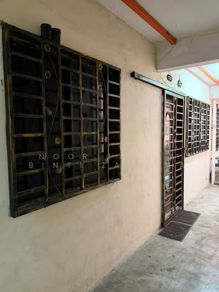 Apartment for Rent at PPR Lembah Subang 2 - Noor Zalifa Binti Zakaria - Exterior - PropertyGuru.com.my