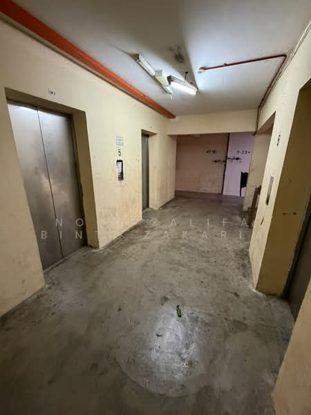 Apartment for Rent at PPR Lembah Subang 2 - Noor Zalifa Binti Zakaria - Corridor - PropertyGuru.com.my