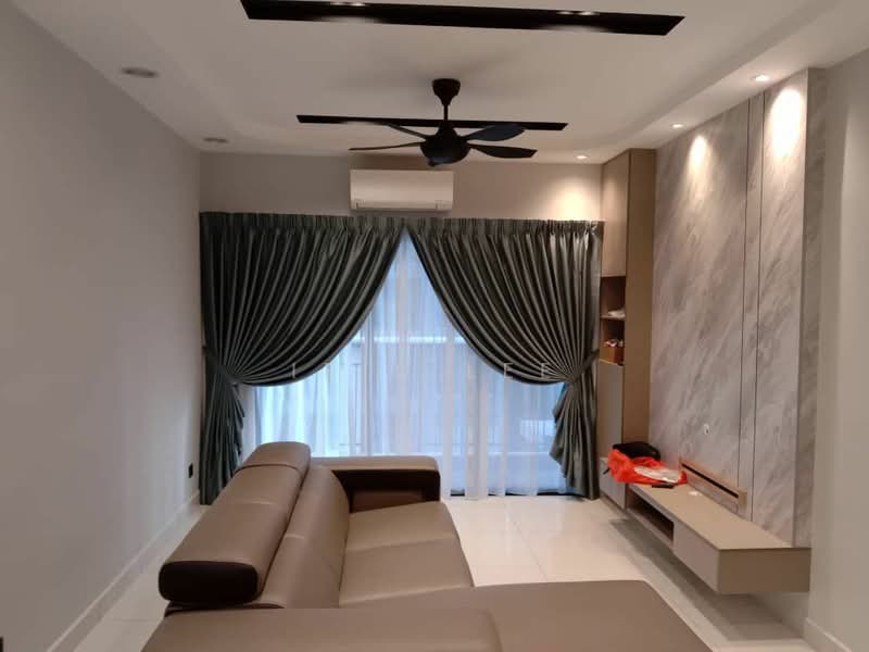 Kondominium untuk Disewa di The Holmes 2 - Iris Lee - Living Room - PropertyGuru.com.my
