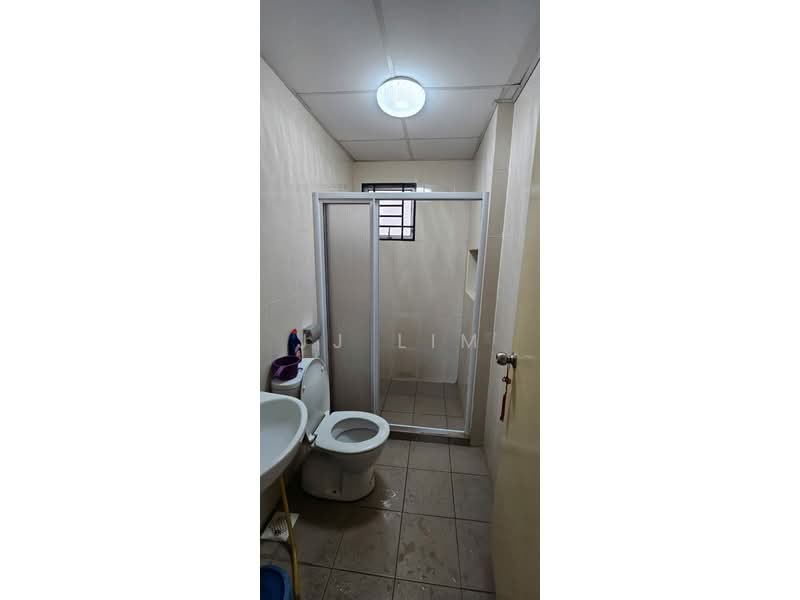 Service Residence for Rent at OUG Parklane - JJ Lim - Bathroom - PropertyGuru.com.my