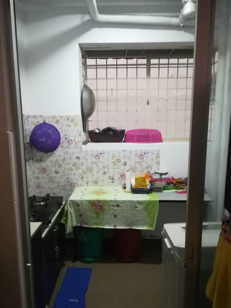 Apartment for Rent at Azaria - GP Lim - Kitchen - PropertyGuru.com.my