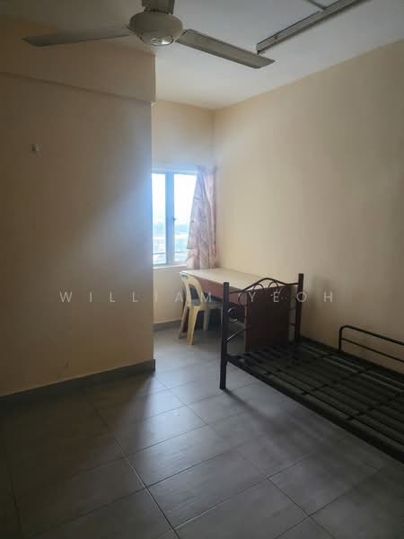Kondominium untuk Dijual di Menara Alpha - William Yeoh - Bedroom - PropertyGuru.com.my