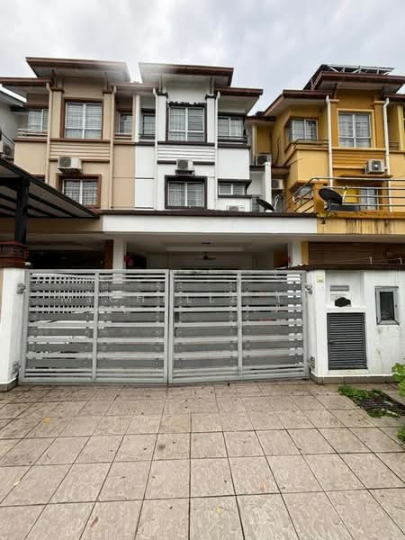 Rumah Teres untuk Dijual di Pesona Kemuning (Shah Alam) - Michelle Tan - Exterior - PropertyGuru.com.my