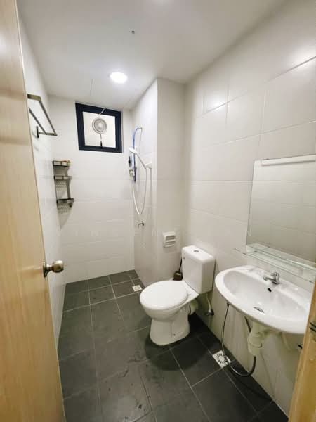 Kondominium untuk Disewa di One Foresta - Vincent Tan - Bathroom - PropertyGuru.com.my