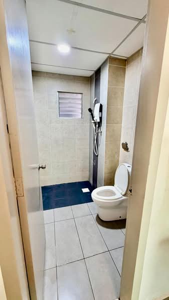 Kondominium untuk Disewa di Kiara Residence 2 (Residensi Kiara Jalil 2) - Derrick Yeong - Bathroom - PropertyGuru.com.my