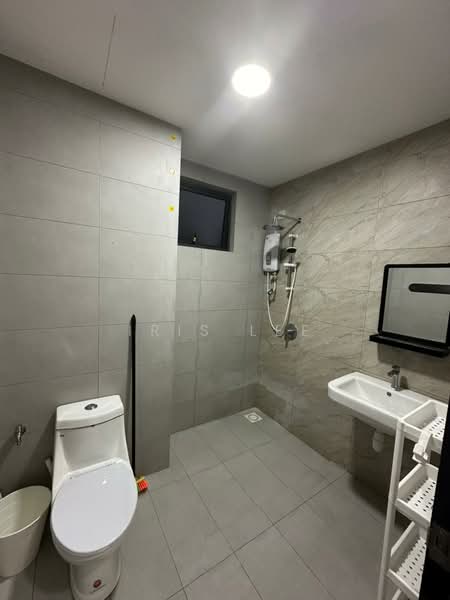 Condominium for Rent at The Holmes 2 - Iris Lee - Bathroom - PropertyGuru.com.my
