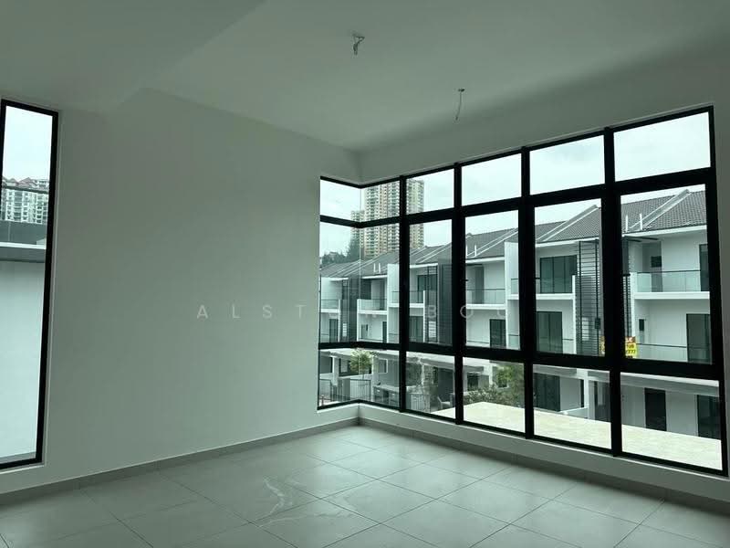 Semi-Detached House for Rent in Batu 9 (Cheras) - Alston Boo - Living Room - PropertyGuru.com.my