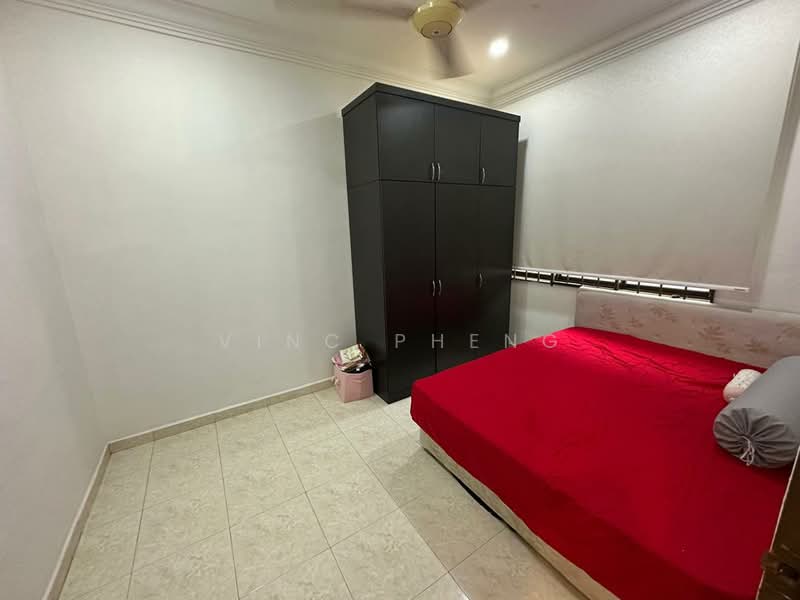 2-storey Terraced House for Rent in Taman Pantai Emas (Klebang) - Vinc Pheng - Bedroom - PropertyGuru.com.my