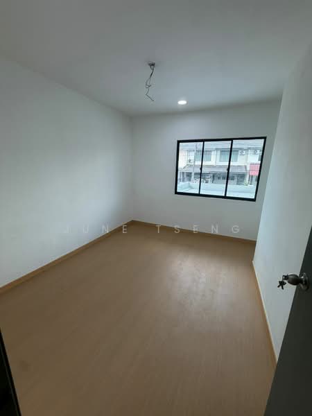 Terraced House for Sale in Taman Johor Jaya (Johor Bahru) - June Tseng - PropertyGuru.com.my