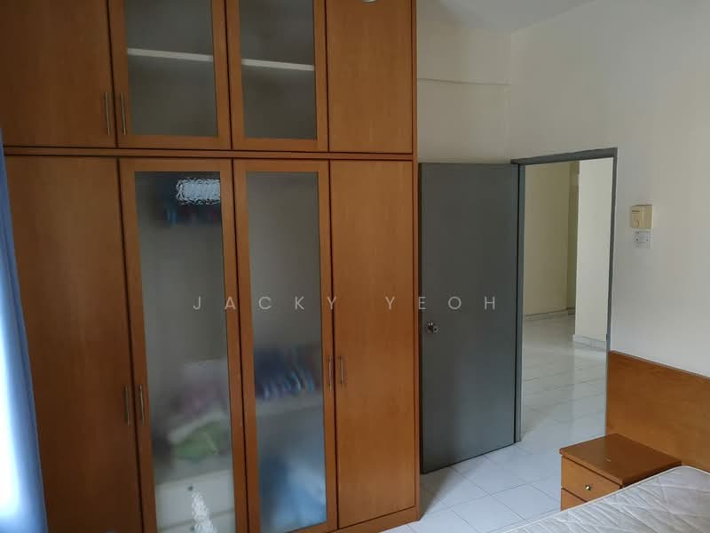 Pangsapuri untuk Dijual di Desa Alor Vista - Jacky Yeoh - Bedroom - PropertyGuru.com.my