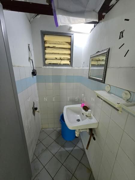 Rumah Flat untuk Disewa di Bandar Baru Permas Jaya - June Tseng - PropertyGuru.com.my