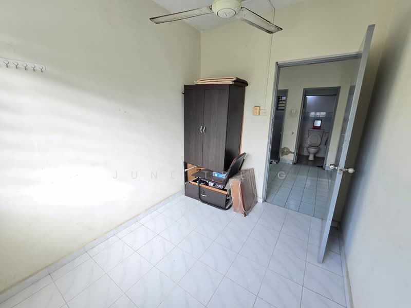 Rumah Flat untuk Disewa di Bandar Baru Permas Jaya - June Tseng - PropertyGuru.com.my