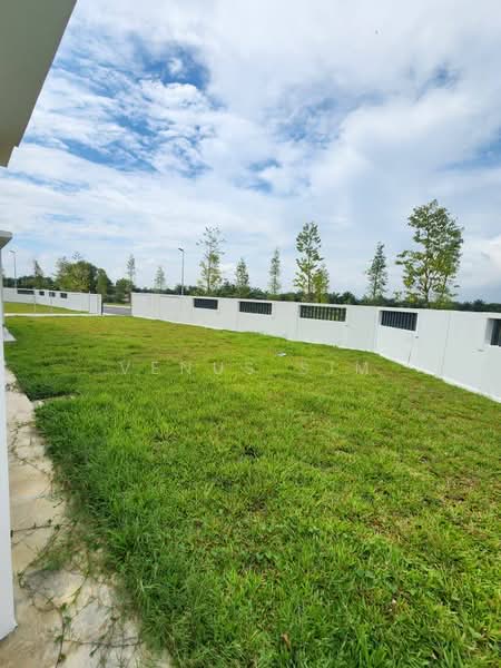 2-storey Terraced House for Sale in Bandar Rimbayu (Telok Panglima Garang) - Venus Sim - Exterior - PropertyGuru.com.my