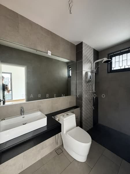 2-storey Terraced House for Sale in Shah Alam (Selangor) - Darren Khoo - Bathroom - PropertyGuru.com.my