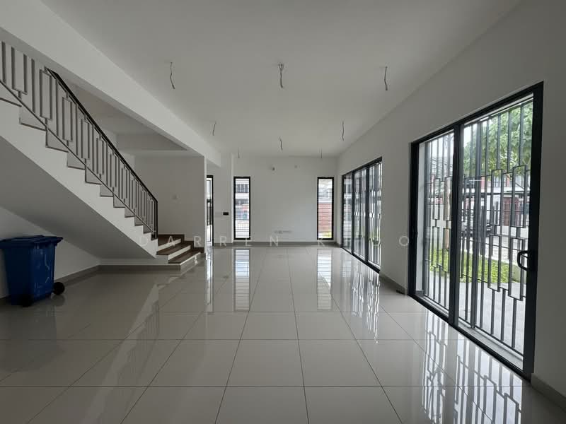 2-storey Terraced House for Sale in Shah Alam (Selangor) - Darren Khoo - Living Room - PropertyGuru.com.my