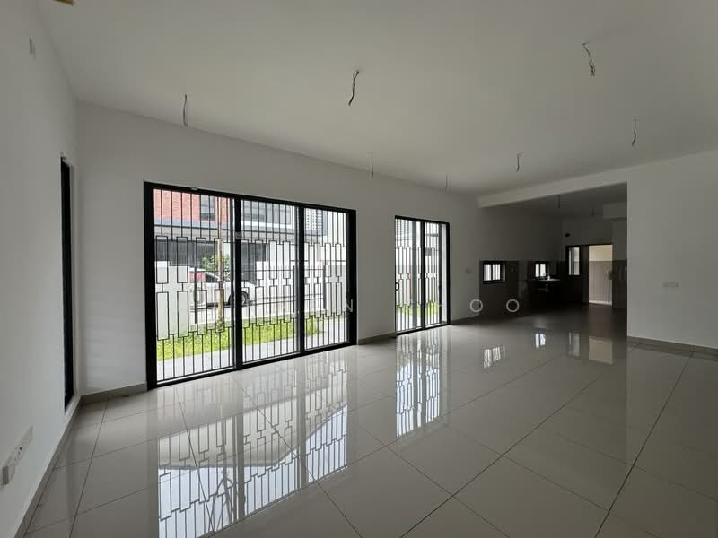 2-storey Terraced House for Sale in Shah Alam (Selangor) - Darren Khoo - Living Room - PropertyGuru.com.my