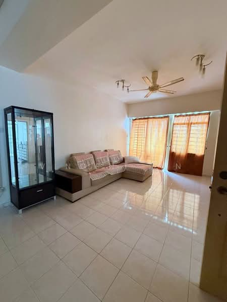 Condominium for Rent at Coastal Tower - Vincent Tan - Living Room - PropertyGuru.com.my
