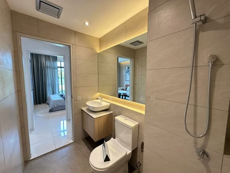 Servis Apartment untuk Dijual di Topaz @ Crest@Austin - Freya Gan - Bathroom - PropertyGuru.com.my