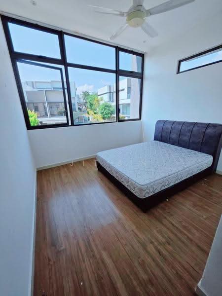 Rumah Teres untuk Disewa di Iskandar Puteri (Nusajaya) (Johor) - Jit Sin Cheah - Bedroom - PropertyGuru.com.my