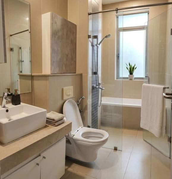 Kondominium untuk Dijual di The View @ Serai Saujana - Jc Lee - Bathroom - PropertyGuru.com.my