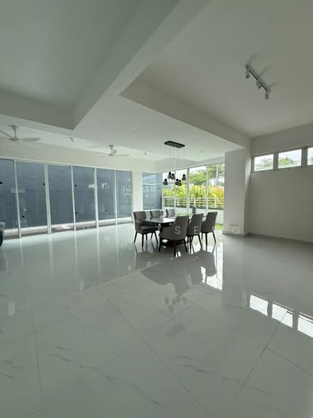 Semi-Detached House for Sale in Taman Mount Austin (Tebrau) - June Tseng - Dining Room - PropertyGuru.com.my