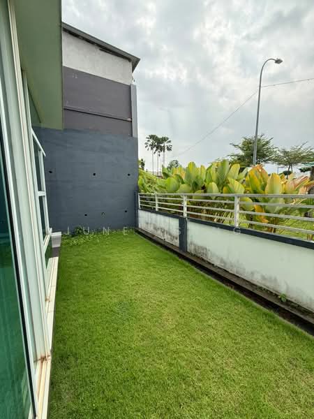 Semi-Detached House for Sale in Taman Mount Austin (Tebrau) - June Tseng - PropertyGuru.com.my
