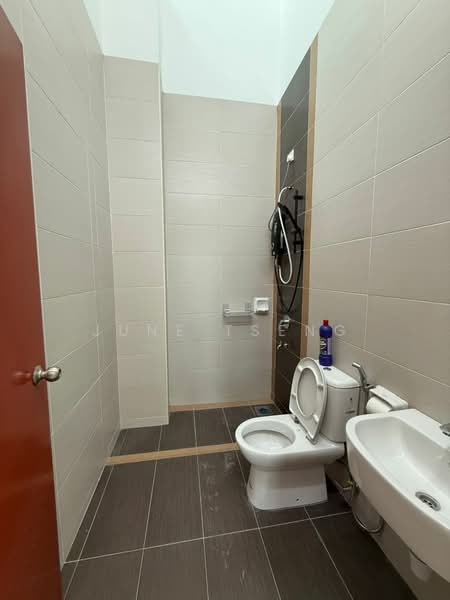 Semi-Detached House for Sale in Taman Mount Austin (Tebrau) - June Tseng - PropertyGuru.com.my