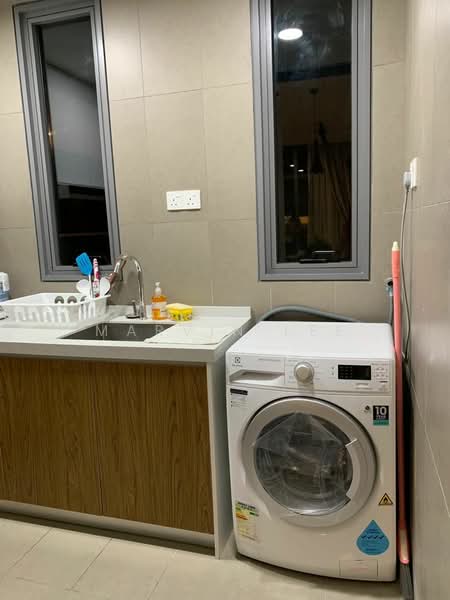 Condominium for Rent at The Fennel - Marvin Lee - Kitchen - PropertyGuru.com.my