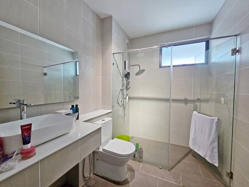 Rumah Kluster untuk Dijual di Iskandar Puteri (Nusajaya) (Johor) - Cony Ong - Bathroom - PropertyGuru.com.my