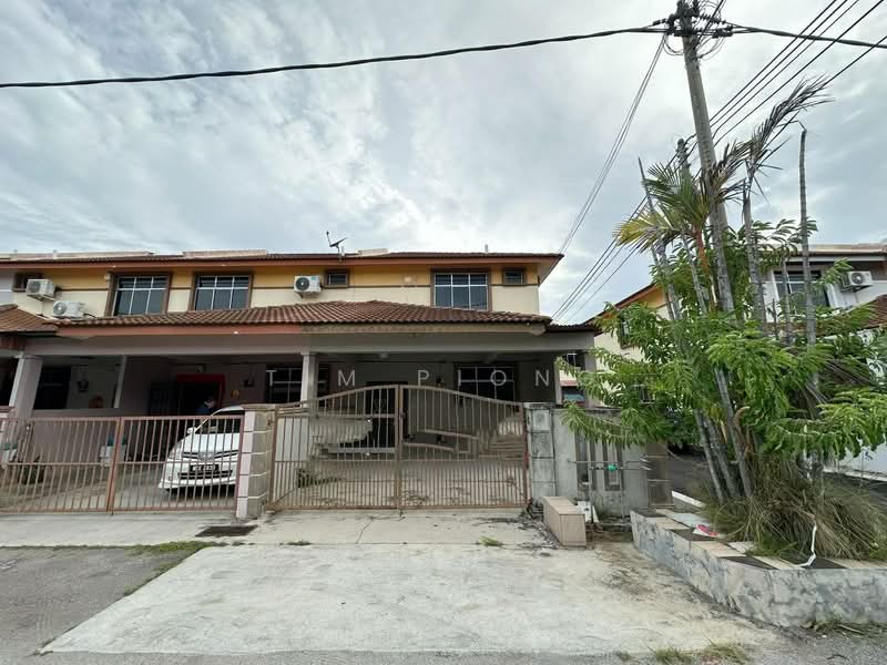 Rumah Teres 2 Tingkat untuk Dijual di Taman Angkasa Nuri (Durian Tunggal) - Tim Piong - Exterior - PropertyGuru.com.my
